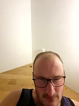 Snapshot of gdawg78 chatting on September 2025 12:22:02 AM gdawg78 online show from September 2025 12:22:02 AM