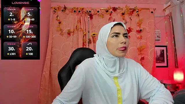 Snapshot of DarshaKhemu chatting on December 2024 01:16:02 AM DarshaKhemu online show from December 2024 01:16:02 AM