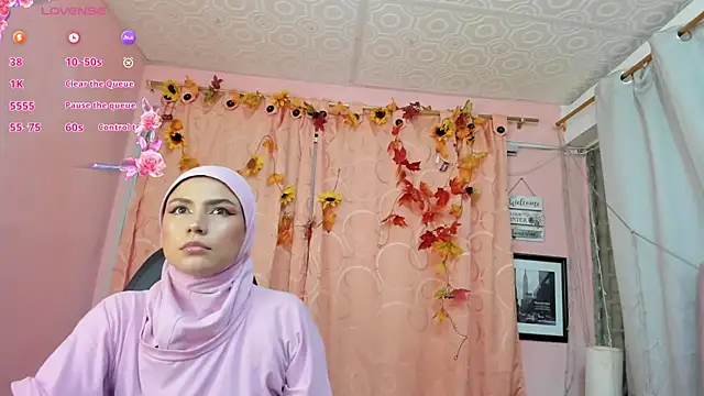 Snapshot of DarshaKhemu chatting on November 2025 08:21:01 PM DarshaKhemu online show from November 2025 08:21:01 PM