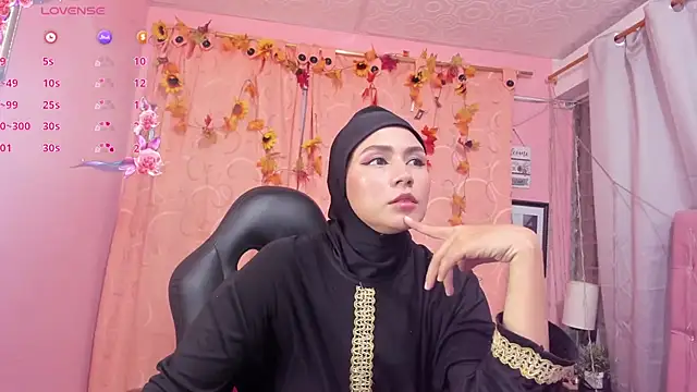 Snapshot of DarshaKhemu chatting on November 2025 08:29:01 PM DarshaKhemu online show from November 2025 08:29:01 PM