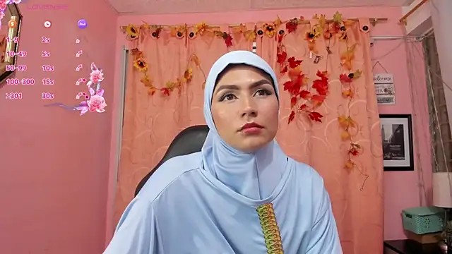 Snapshot of DarshaKhemu chatting on December 2025 08:57:01 PM DarshaKhemu online show from December 2025 08:57:01 PM