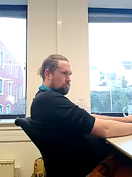 Snapshot of Tj1sen chatting on December 2024 12:40:02 PM Tj1sen online show from December 2024 12:40:02 PM