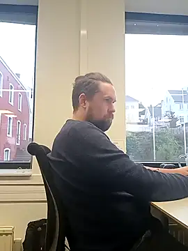 Snapshot of Tj1sen chatting on December 2024 12:45:02 PM Tj1sen online show from December 2024 12:45:02 PM