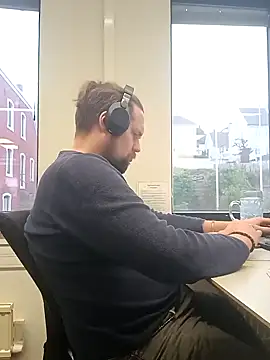 Snapshot of Tj1sen chatting on December 2024 12:49:01 PM Tj1sen online show from December 2024 12:49:01 PM