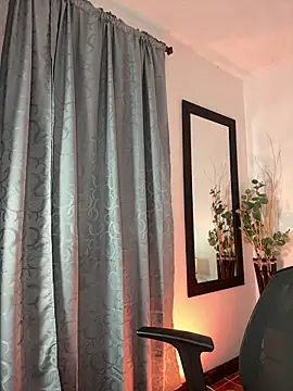 kem hott online show from March 2026 05:13:01 AM