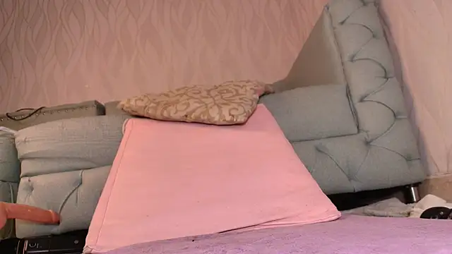 lay navas online show from February 2025 10:24:01 PM