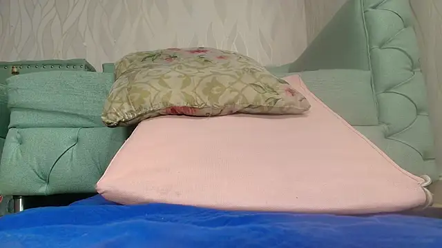 lay navas online show from March 2025 07:05:01 PM