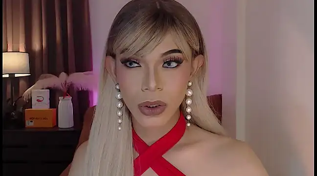 Snapshot of HugecockAlexa chatting on December 2024 04:29:02 PM HugecockAlexa online show from December 2024 04:29:02 PM