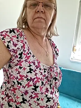Snapshot of Margaret-milf chatting on May 2026 08:42:01 AM Margaret-milf online show from May 2026 08:42:01 AM