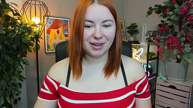 LAYLAxSTAR online show from November 2025 07:29:01 AM