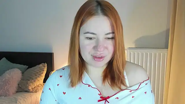 LAYLAxSTAR online show from November 2025 07:18:01 AM