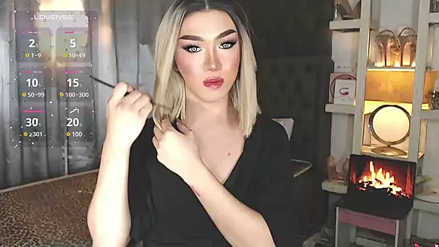 Local Hoelyx online show from December 2024 11:03:02 PM