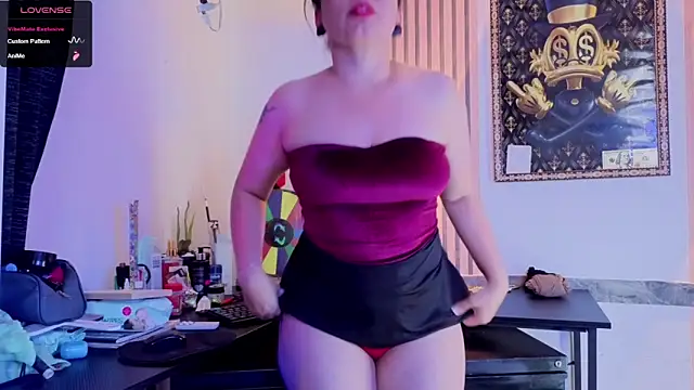 Snapshot of Ivvannaparis chatting on May 2026 04:44:02 PM Ivvannaparis online show from May 2026 04:44:02 PM