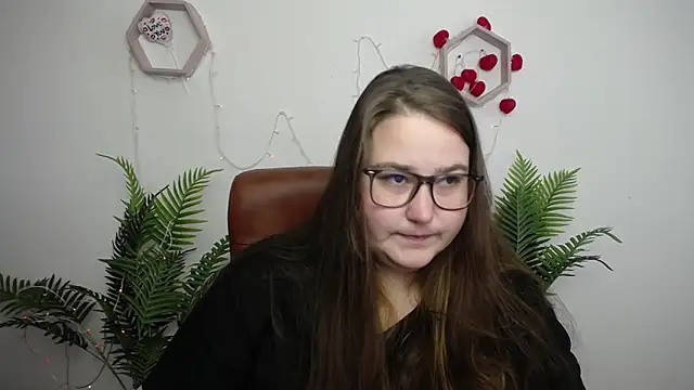 Snapshot of XX_Daniella_XX chatting on April 2026 06:27:01 AM XX Daniella XX online show from April 2026 06:27:01 AM