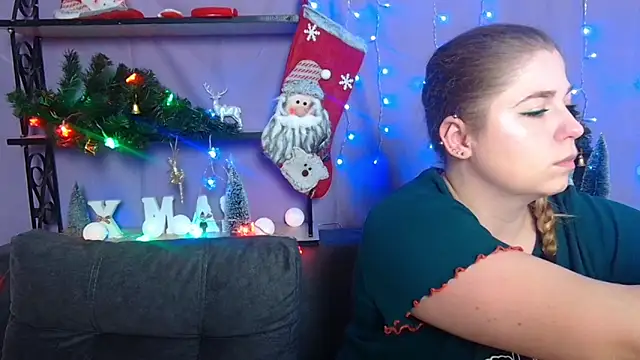 Snapshot of JessikaDaniel chatting on December 2024 07:17:01 AM JessikaDaniel online show from December 2024 07:17:01 AM