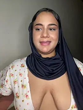 Maryam yamal online show from March 2025 08:49:01 PM