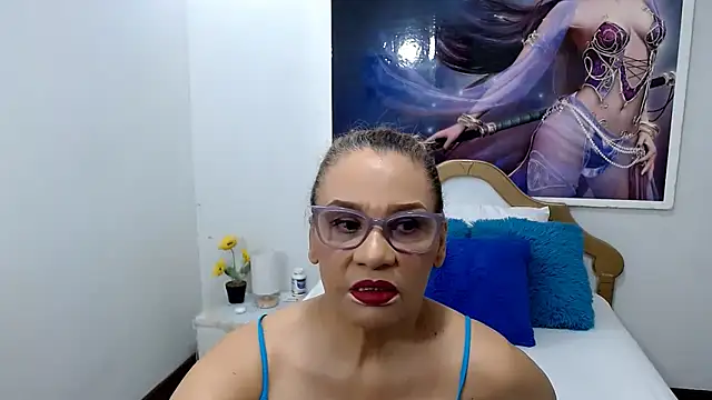 emiliaa hot online show from July 2026 03:55:01 PM