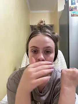 SophiaSweet  online show from April 2026 07:16:01 PM