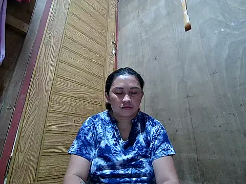 LalaiAsian online show from November 2025 03:45:01 PM