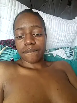 Snapshot of Sexynaughty_Gal chatting on December 2024 12:00:02 PM Sexynaughty Gal online show from December 2024 12:00:02 PM