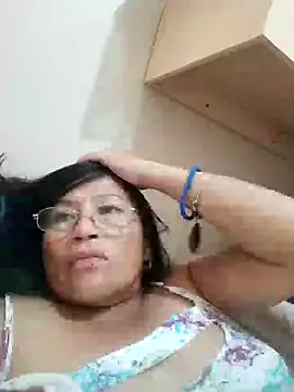 Snapshot of sizzling_babe chatting on January 2025 12:51:02 PM sizzling babe online show from January 2025 12:51:02 PM