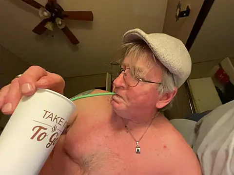 jck1m0t online show from February 2025 04:00:02 AM