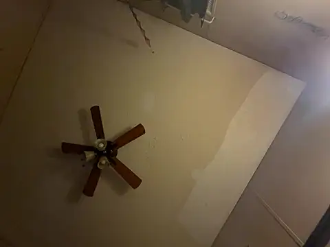 jck1m0t online show from February 2025 07:03:01 AM