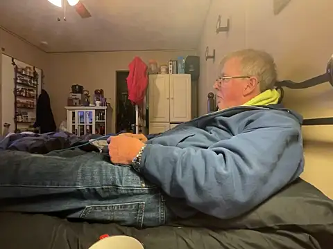 jck1m0t online show from December 2025 01:00:01 AM