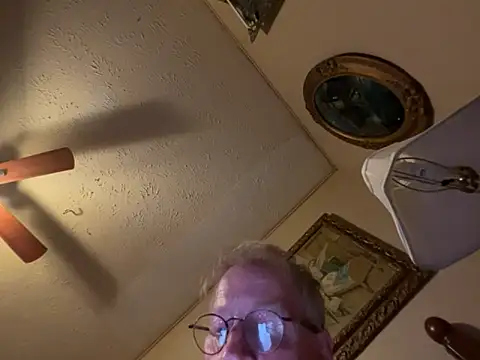 jck1m0t online show from April 2026 12:35:02 AM