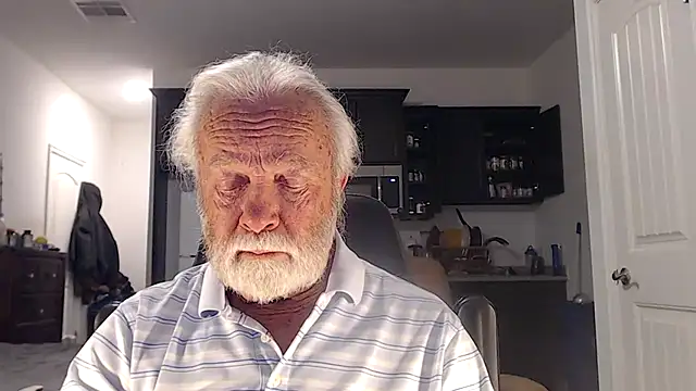 Snapshot of rockpoint69 chatting on December 2024 12:28:02 AM rockpoint69 online show from December 2024 12:28:02 AM