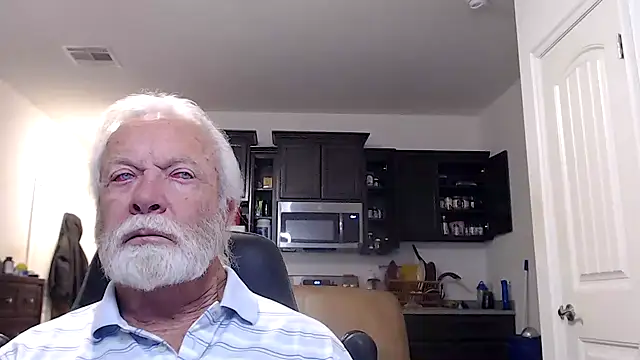 Snapshot of rockpoint69 chatting on December 2024 06:17:02 AM rockpoint69 online show from December 2024 06:17:02 AM