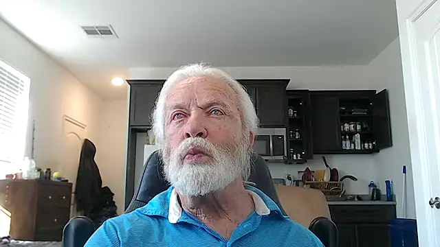 Snapshot of rockpoint69 chatting on January 2025 05:16:02 PM rockpoint69 online show from January 2025 05:16:02 PM