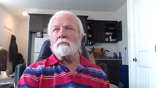 Snapshot of rockpoint69 chatting on January 2025 06:35:01 PM rockpoint69 online show from January 2025 06:35:01 PM