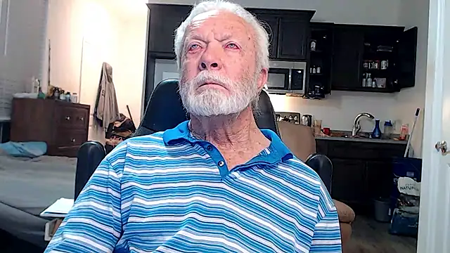 Snapshot of rockpoint69 chatting on September 2025 09:01:01 AM rockpoint69 online show from September 2025 09:01:01 AM