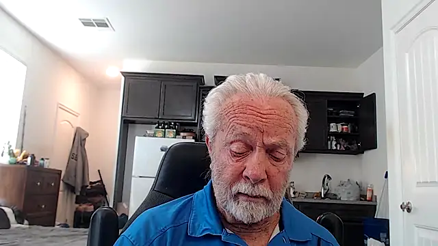 Snapshot of rockpoint69 chatting on October 2025 10:00:02 PM rockpoint69 online show from October 2025 10:00:02 PM