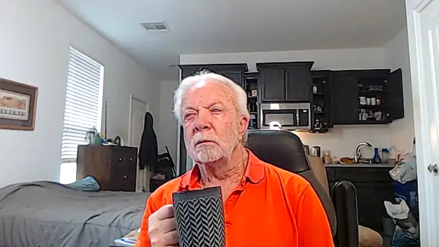 Snapshot of rockpoint69 chatting on October 2025 02:35:02 PM rockpoint69 online show from October 2025 02:35:02 PM