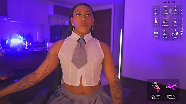 Snapshot of AmberRaus chatting on December 2025 02:42:01 AM AmberRaus online show from December 2025 02:42:01 AM