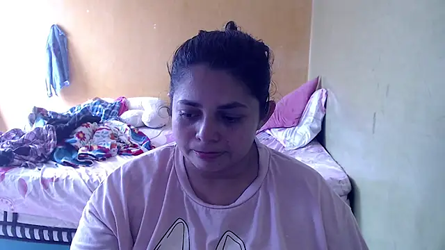 yulieth bbw online show from November 2025 06:29:02 PM