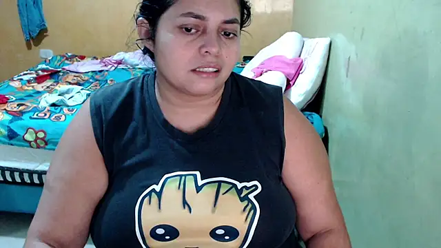 yulieth bbw online show from December 2025 02:08:02 AM