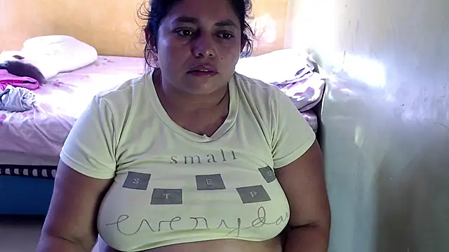 yulieth bbw online show from June 2026 12:07:02 PM