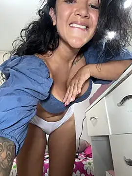 Snapshot of lau_ass_goddess chatting on September 2025 01:40:02 AM lau ass goddess online show from September 2025 01:40:02 AM