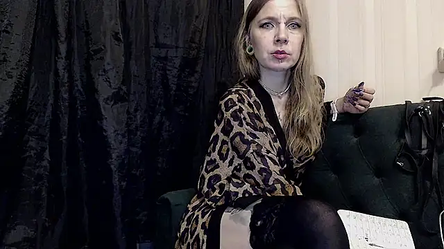 Snapshot of alexandra_zaryanova chatting on October 2025 07:01:02 PM alexandra zaryanova online show from October 2025 07:01:02 PM