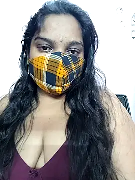 Snapshot of lovely-latha chatting on January 2025 06:20:02 PM lovely-latha online show from January 2025 06:20:02 PM