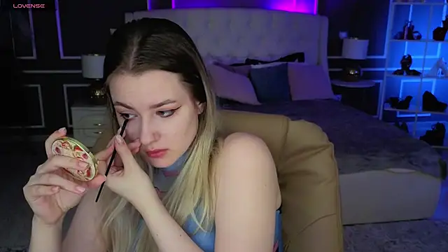 elinanortas online show from October 2025 01:09:02 AM