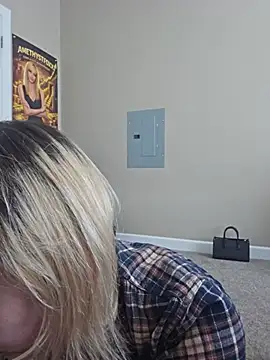 AmethystFoxx online show from July 2026 05:45:01 PM