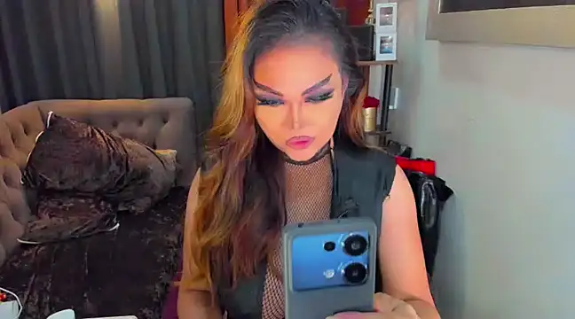 Snapshot of AsianHotieTS chatting on February 2025 06:48:01 PM AsianHotieTS online show from February 2025 06:48:01 PM