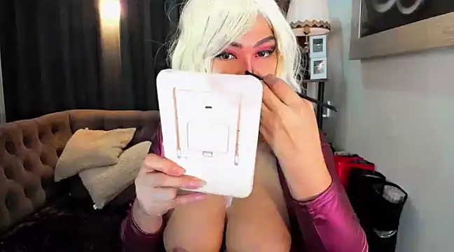 Snapshot of AsianHotieTS chatting on February 2025 05:07:01 PM AsianHotieTS online show from February 2025 05:07:01 PM