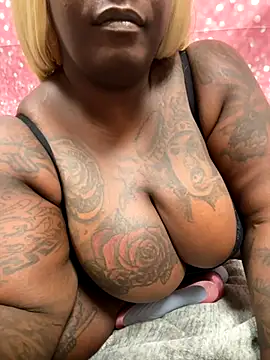 bbwkandi94 online show from November 2025 04:05:01 AM