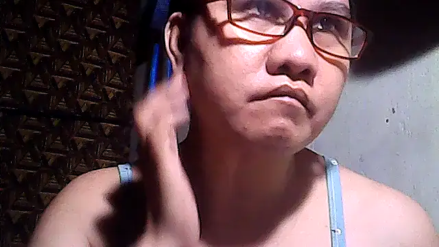 Snapshot of sweetsosie18 chatting on April 2026 07:58:01 PM sweetsosie18 online show from April 2026 07:58:01 PM