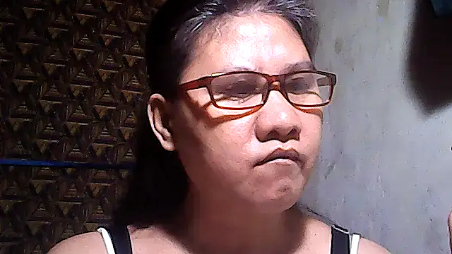 Snapshot of sweetsosie18 chatting on May 2026 10:31:01 AM sweetsosie18 online show from May 2026 10:31:01 AM